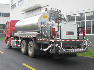  Semi-Automatic Asphalt Distributor 