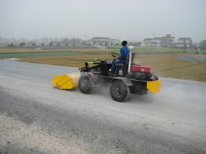  Pavement Cleaning Truck 