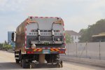 Vacuum Road Sweeper